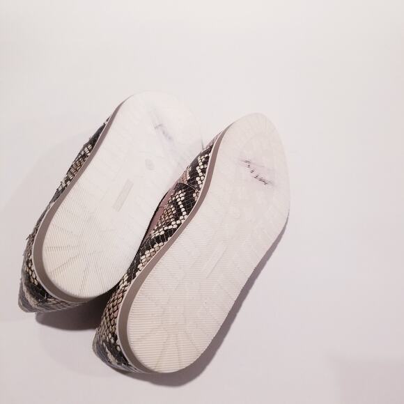 ARA Shoes Luftpolster Snake Print Studded Slip On Loafer - Picture 6 of 13